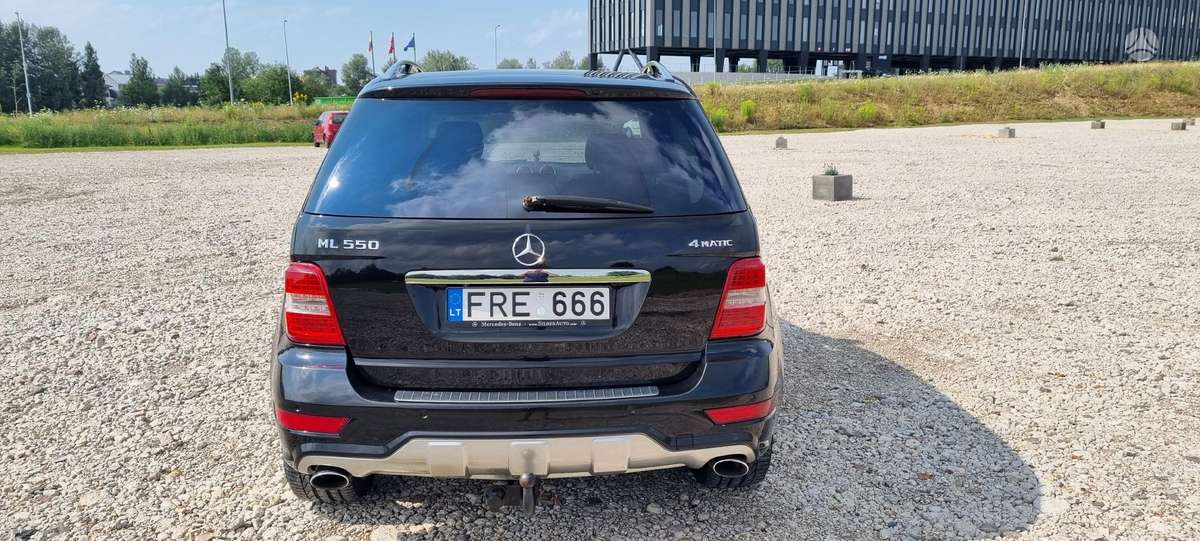 Mercedes-Benz ML550 2009 — photo 5