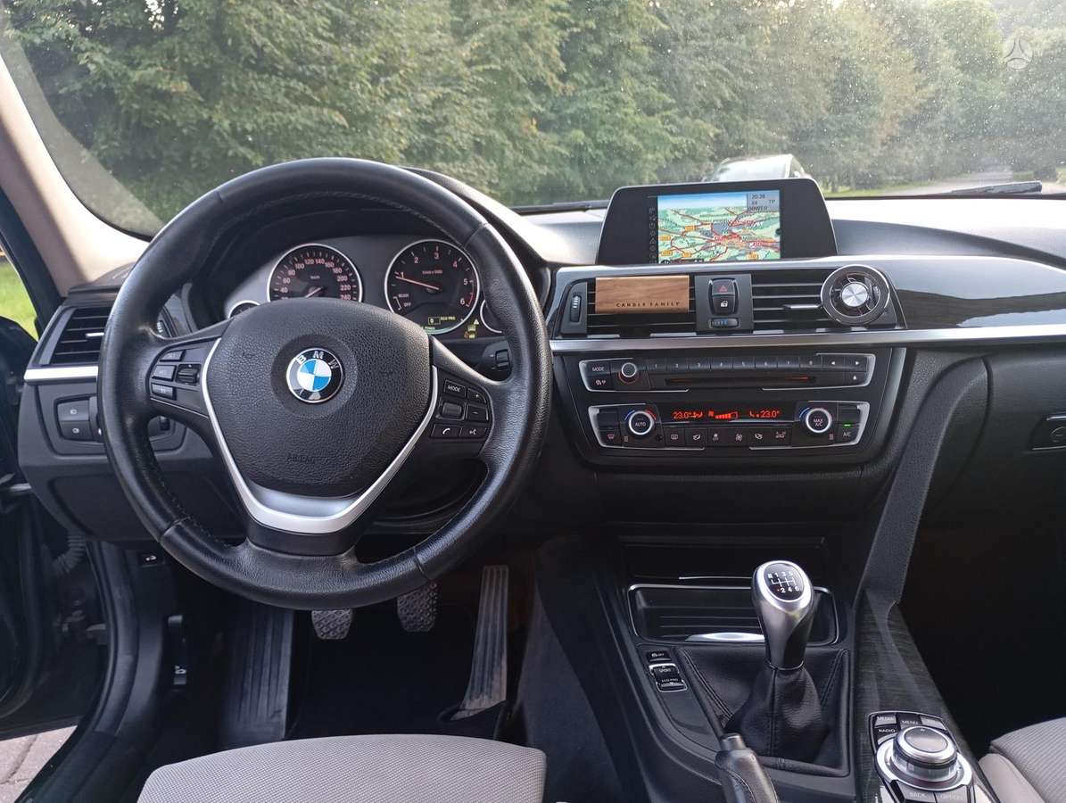 BMW 320 2013 — фото 17