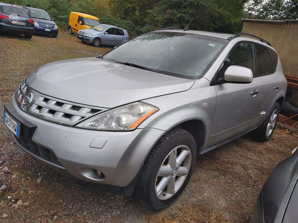 Nissan Murano 2005 — вигляд ззаду