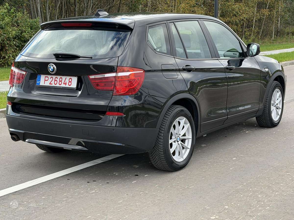 BMW X3 2011 — photo 6