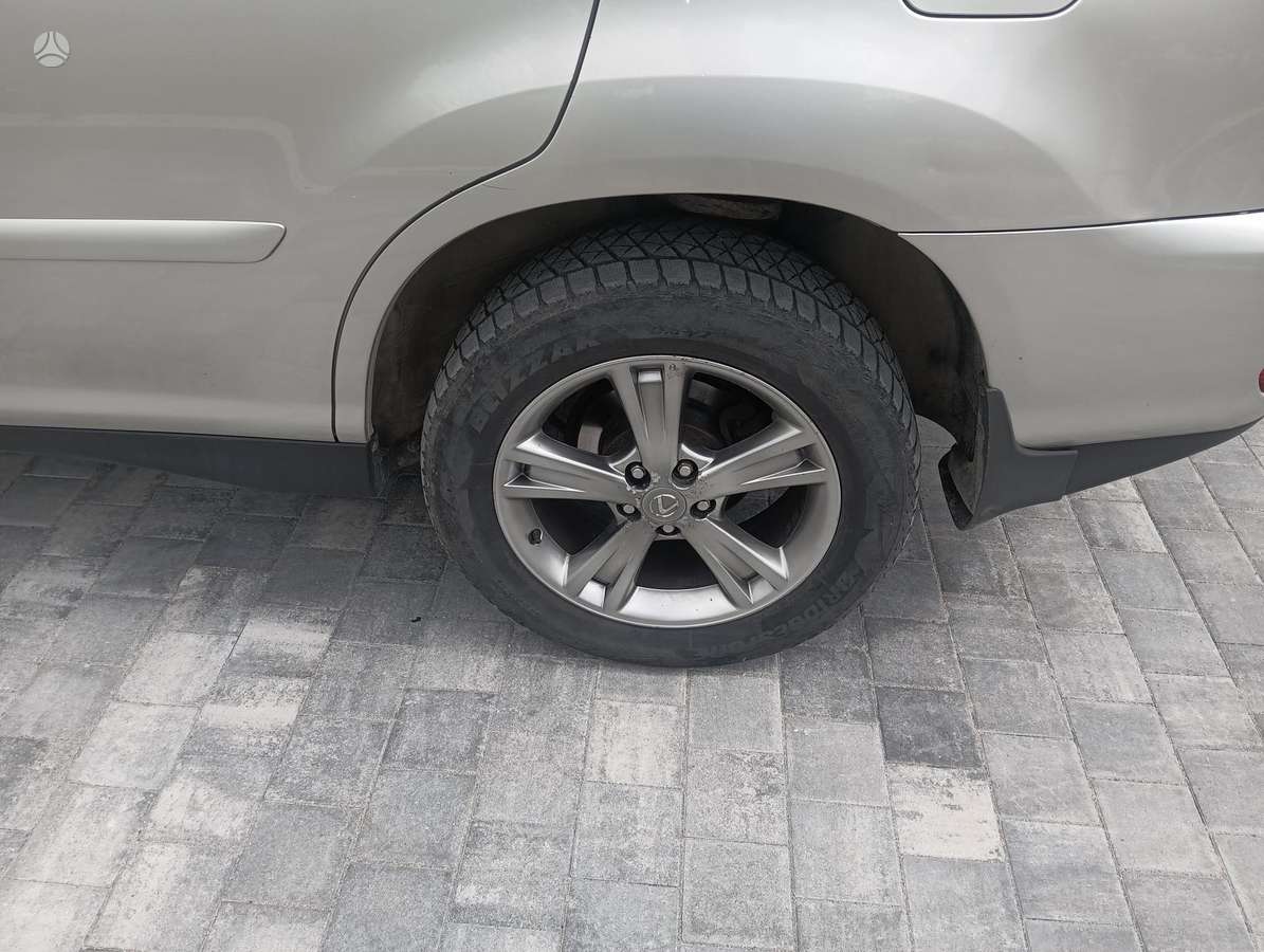 Lexus RX 2006 — photo 9