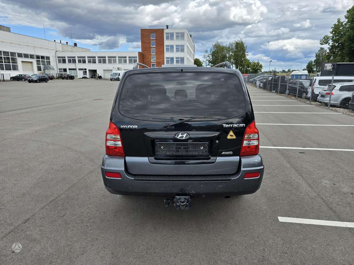 Hyundai Terracan 2004 — photo 5
