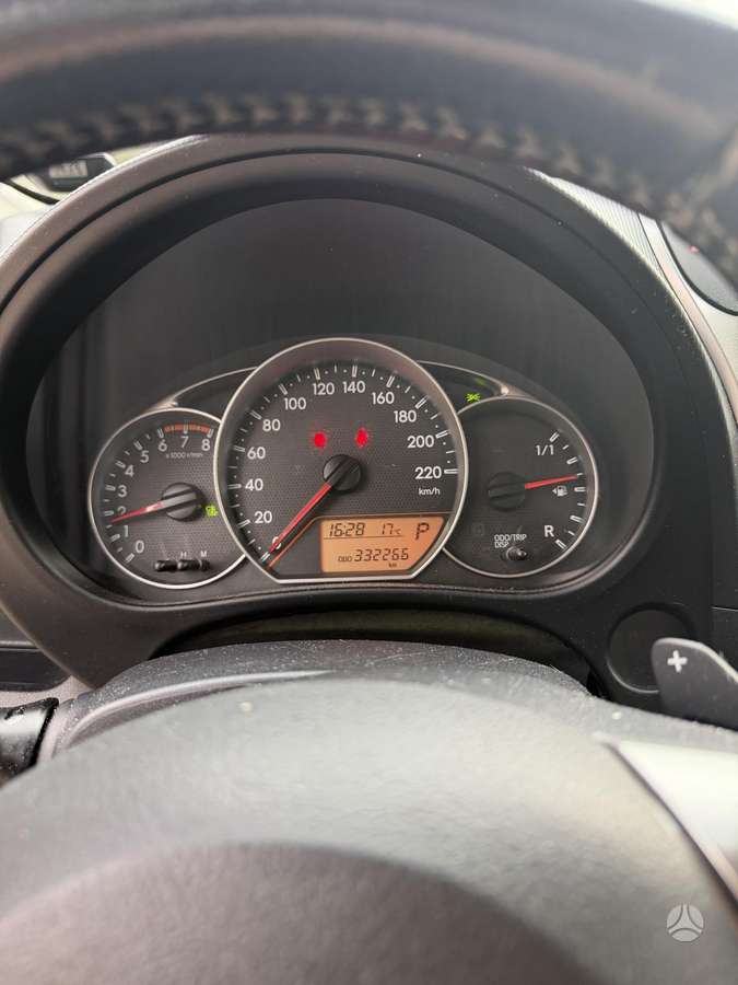 Toyota Verso-S 2011 — engine 1329 cm³, 99 HP (73kW)