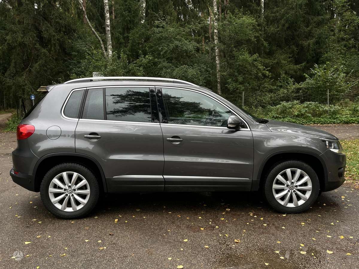 Volkswagen Tiguan 2012 — photo 6