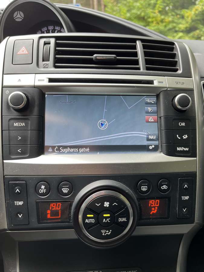 Toyota Verso 2015 — photo 13