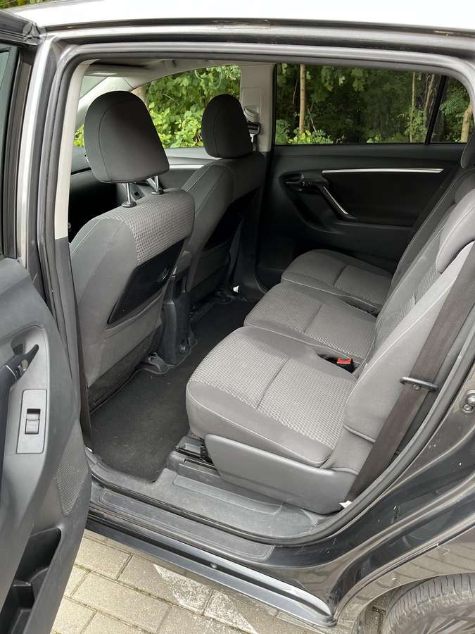 Toyota Verso 2015 — photo 24