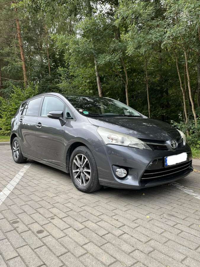 Toyota Verso 2015 — photo 5