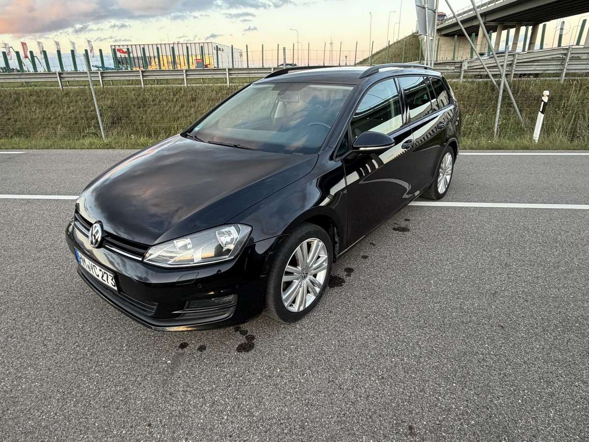 Volkswagen Golf 2014 — engine 1598 cm³, 105 HP (77kW)