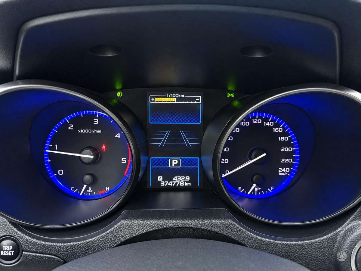 Subaru Outback 2015 — фото 10