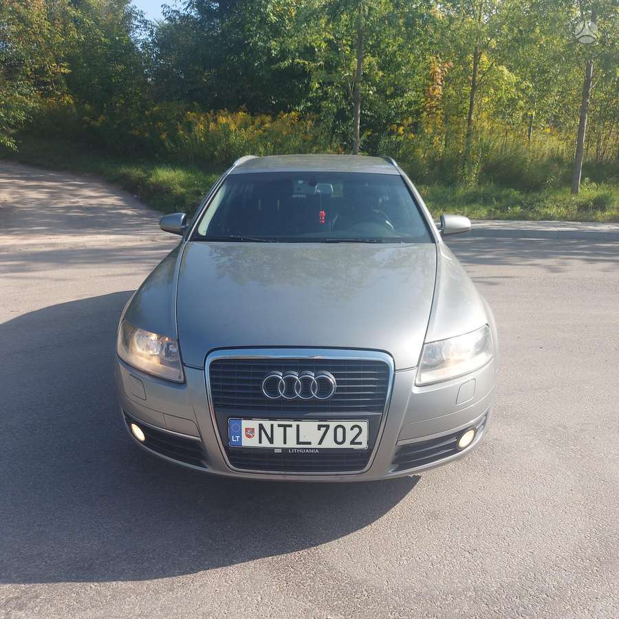 Audi A6 2006 — салон