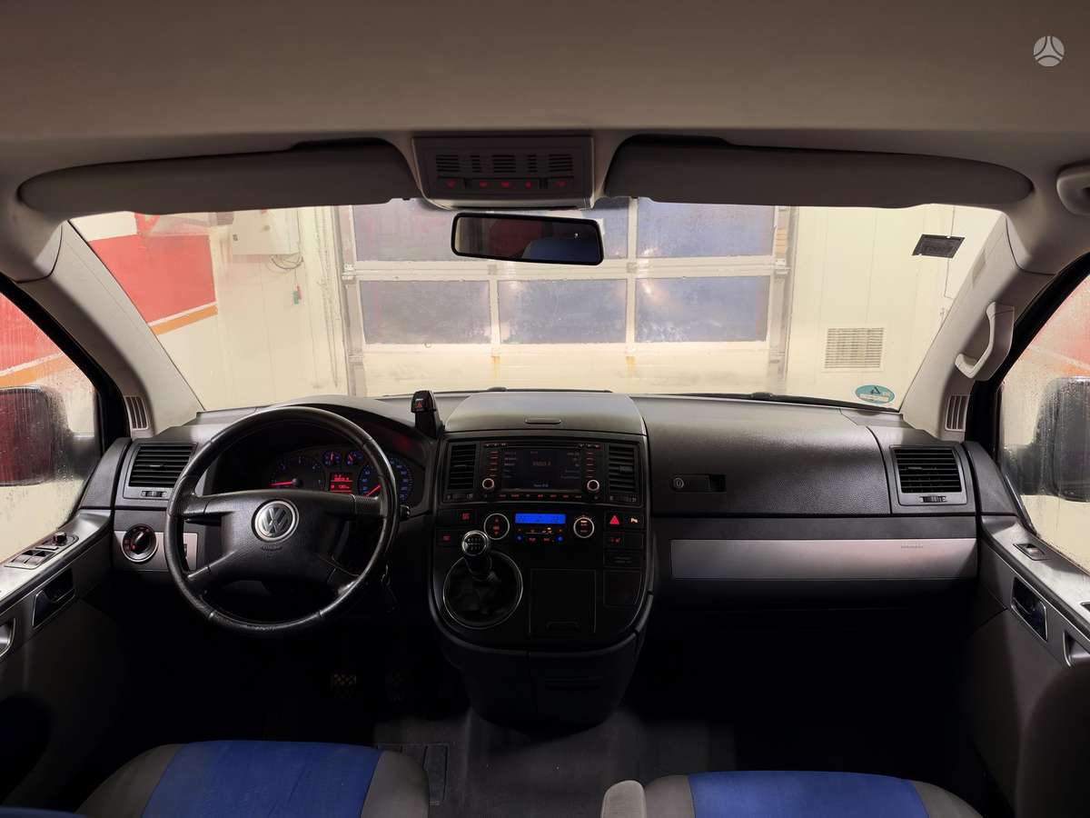Volkswagen Multivan 2007 — photo 13