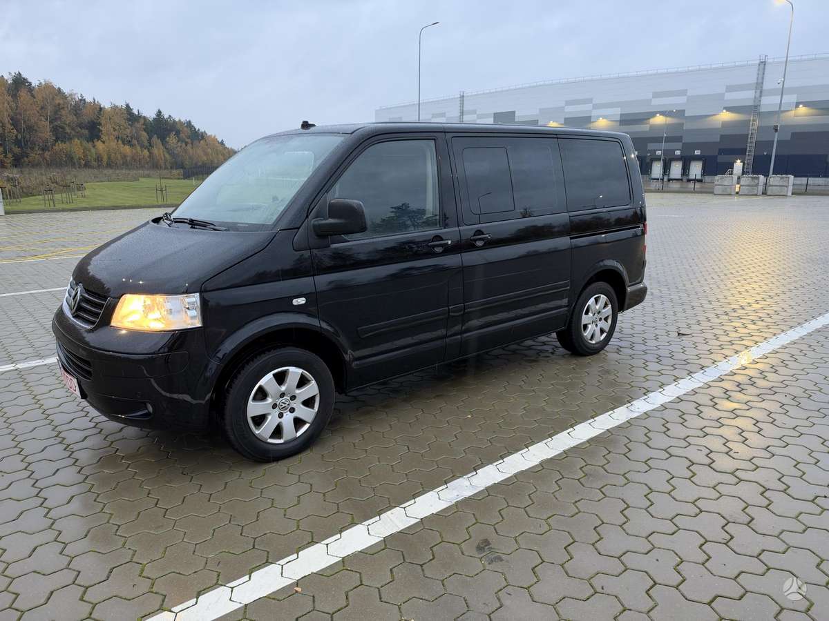 Volkswagen Multivan 2007 — rear view