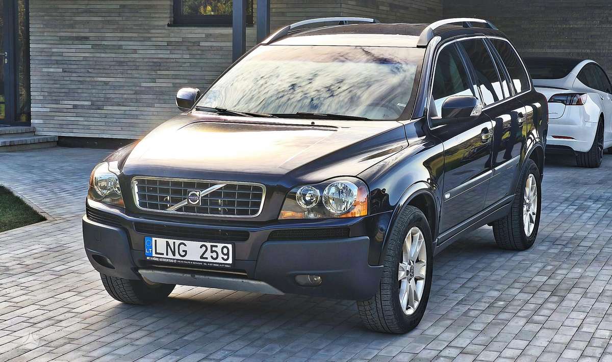Volvo XC90 2005 — вигляд ззаду