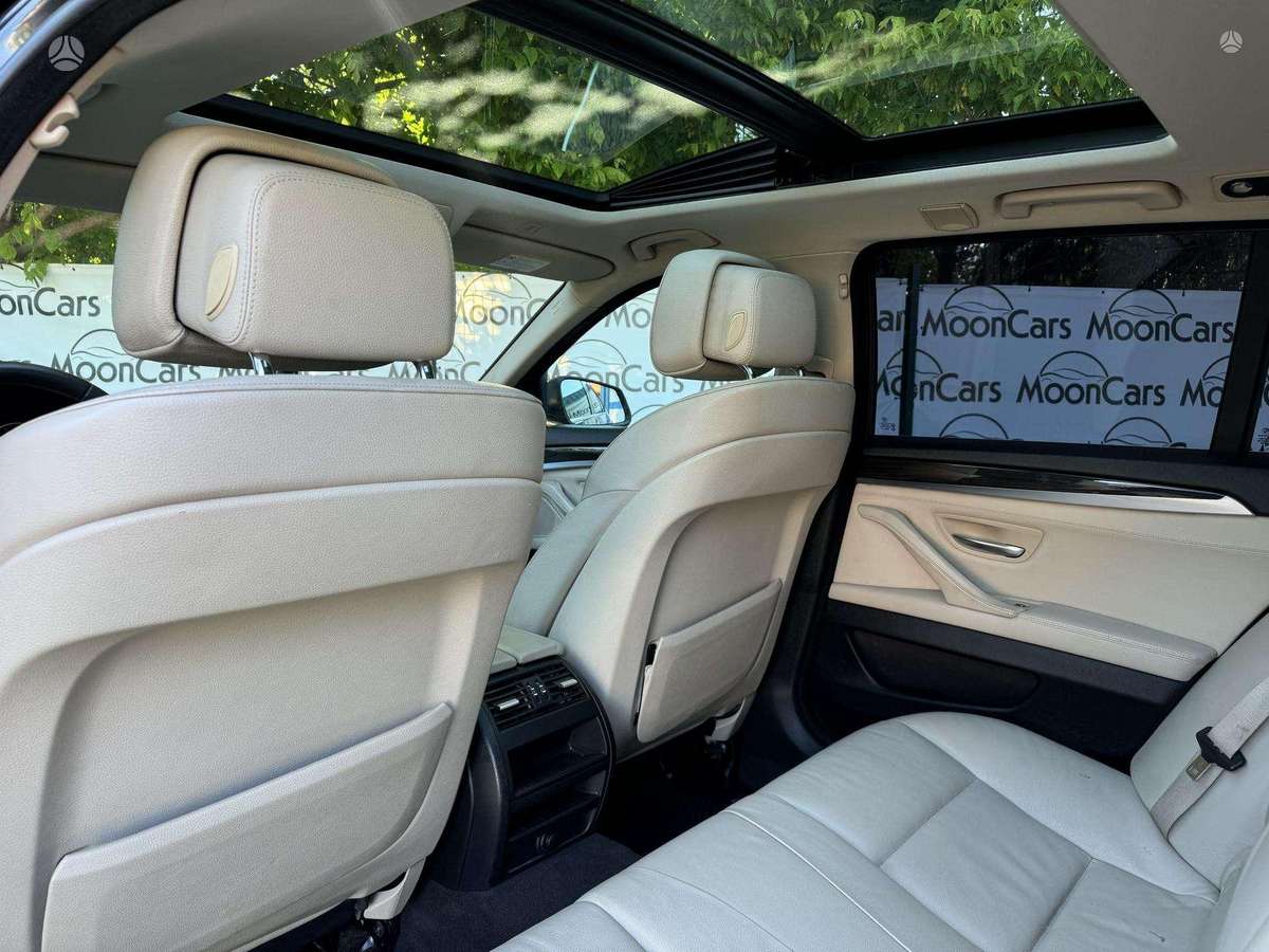 BMW 530 2012 — photo 14
