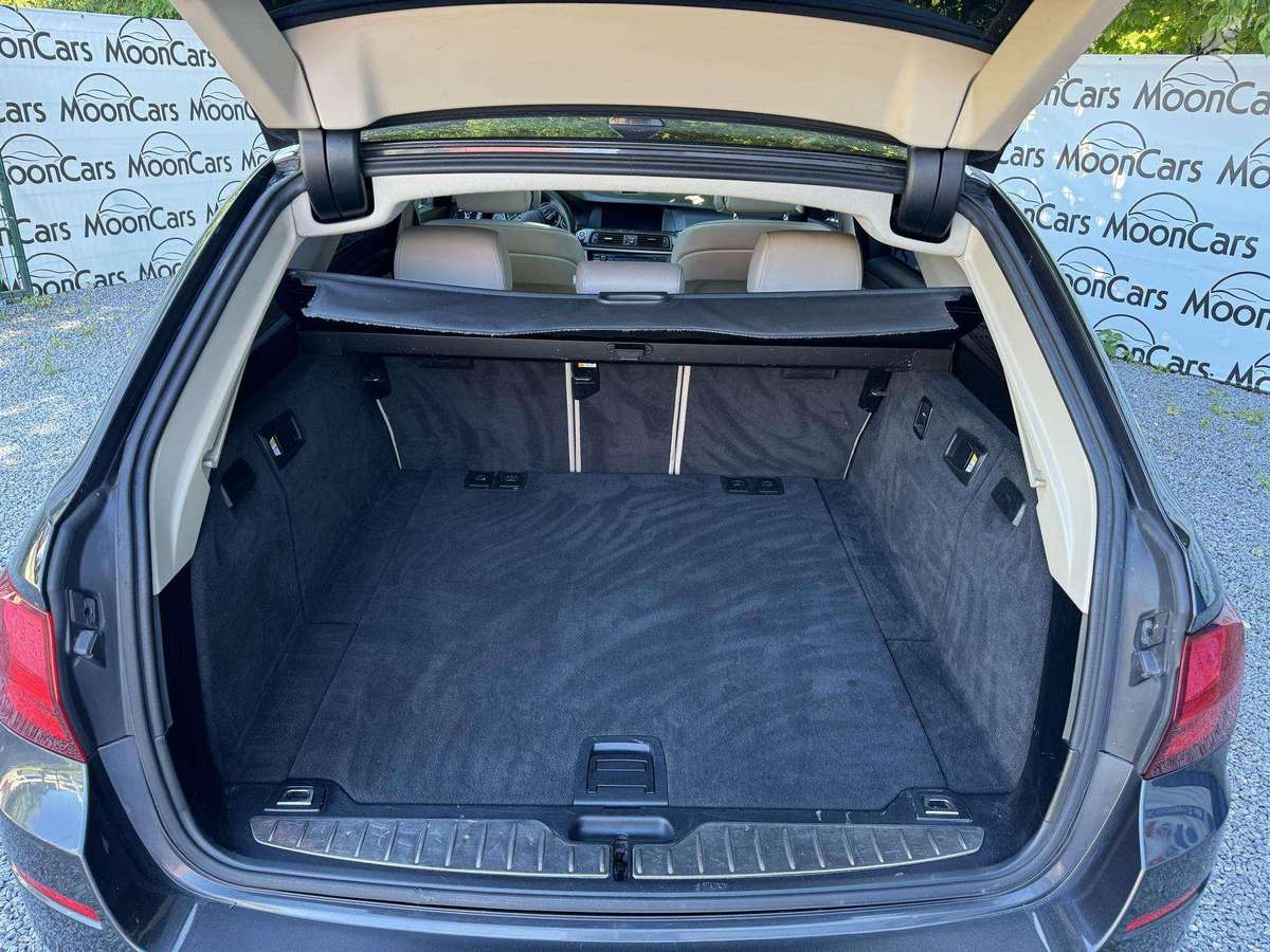 BMW 530 2012 — photo 19