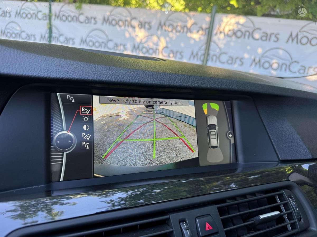 BMW 530 2012 — photo 20