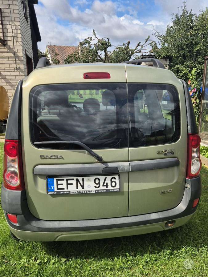 Dacia Logan 2008 — interior