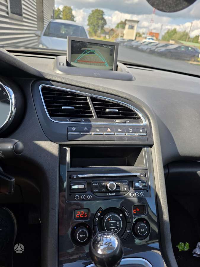 Peugeot 5008 2015 — фото 10