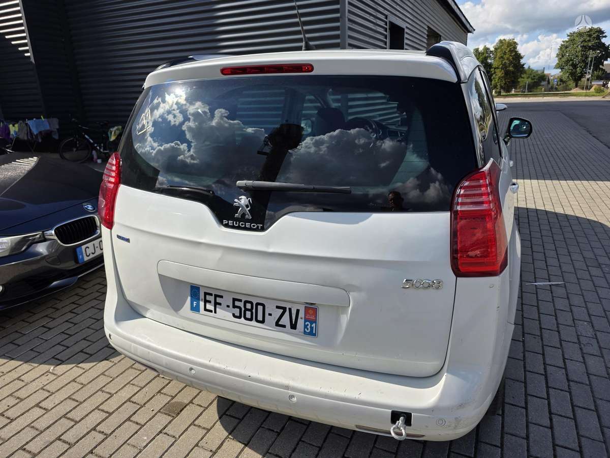 Peugeot 5008 2015 — фото 6