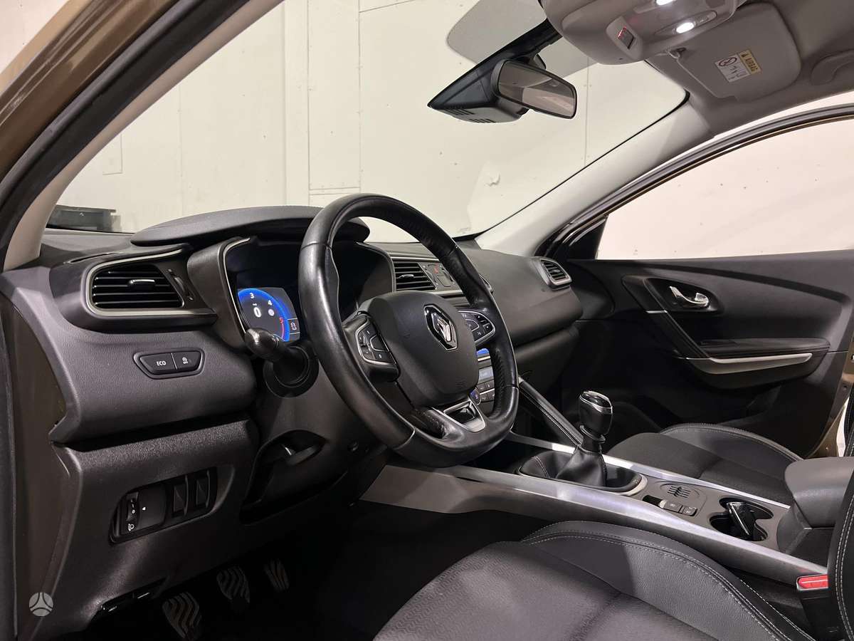 Renault Kadjar 2015 — вигляд ззаду