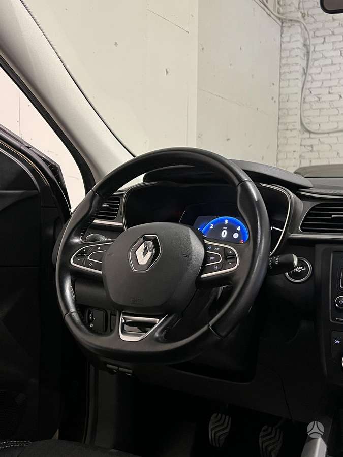 Renault Kadjar 2015 — двигун 1461 cm³, 110 HP (81kW)