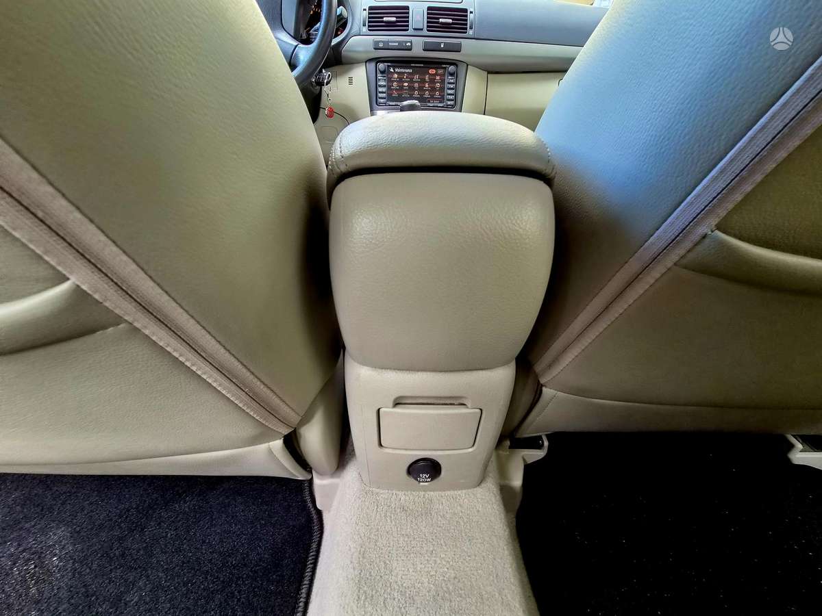 Toyota Avensis 2008 — photo 22