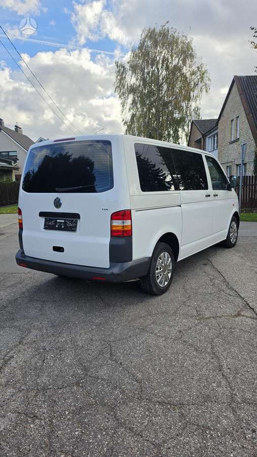 Volkswagen Transporter 2008 — photo 10