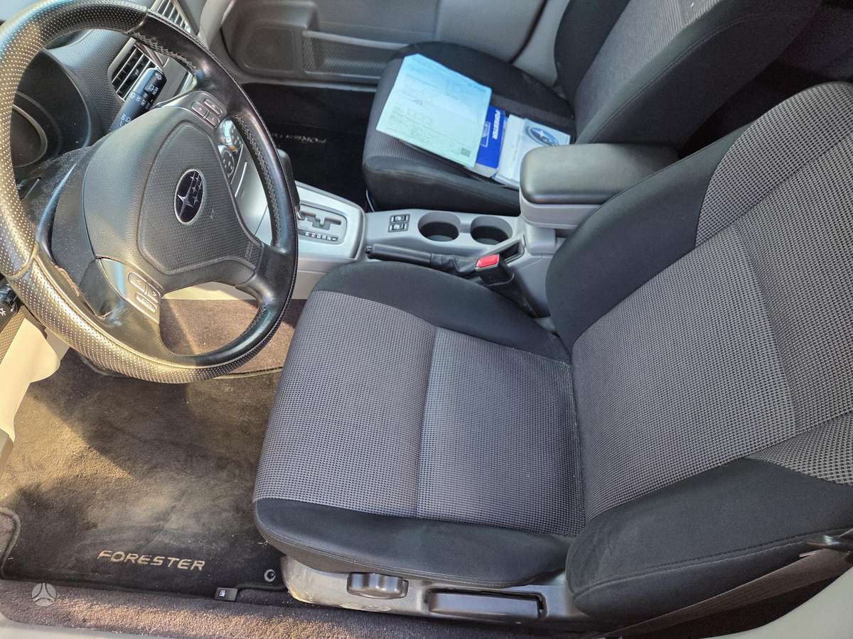 Subaru Forester 2006 — photo 11