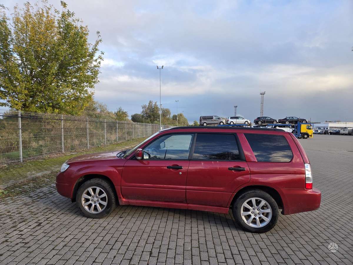 Subaru Forester 2006 — photo 5