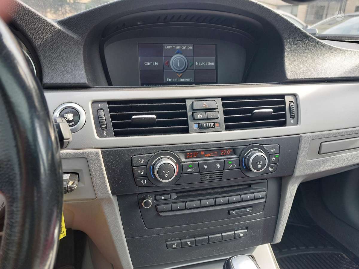 BMW 320 2007 — photo 13