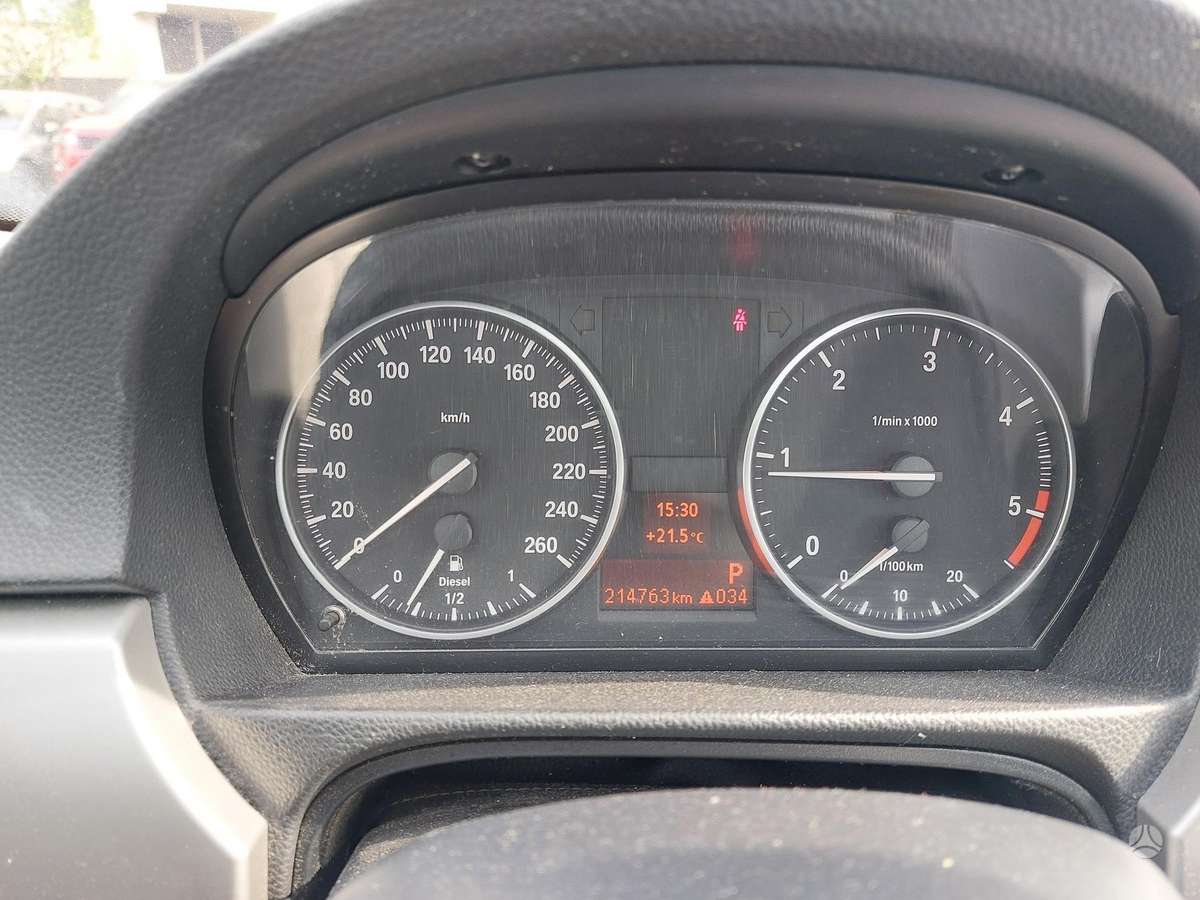 BMW 320 2007 — photo 5