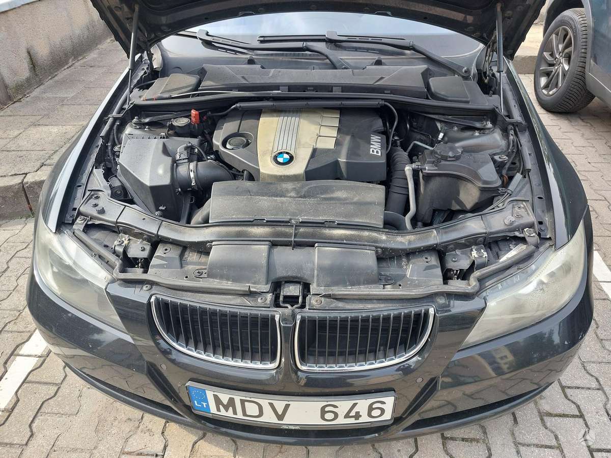 BMW 320 2007 — photo 6