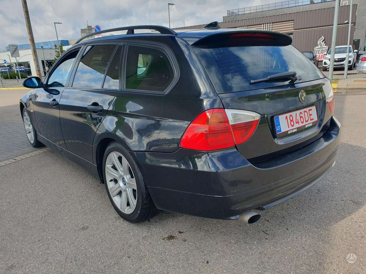 BMW 320 2006 — photo 6