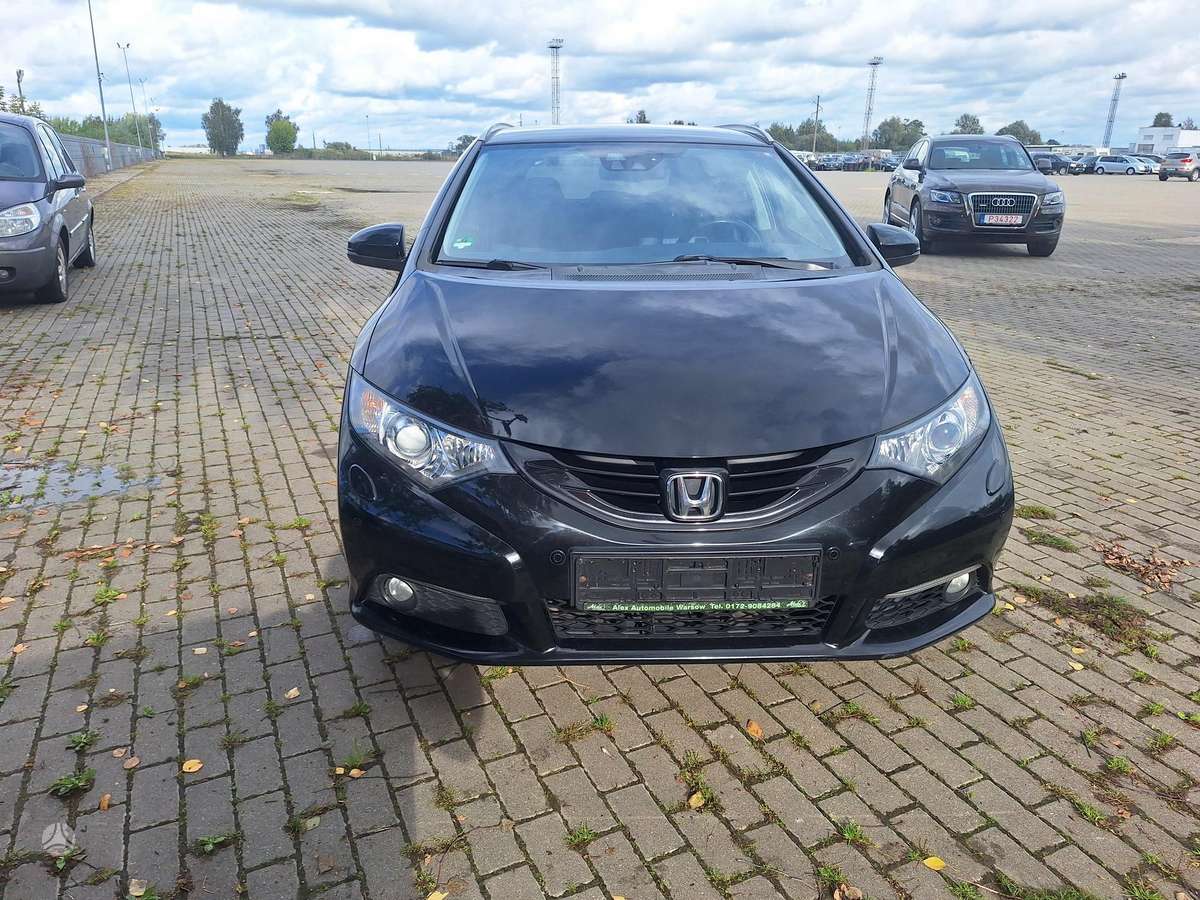 Honda Civic 2014 — rear view