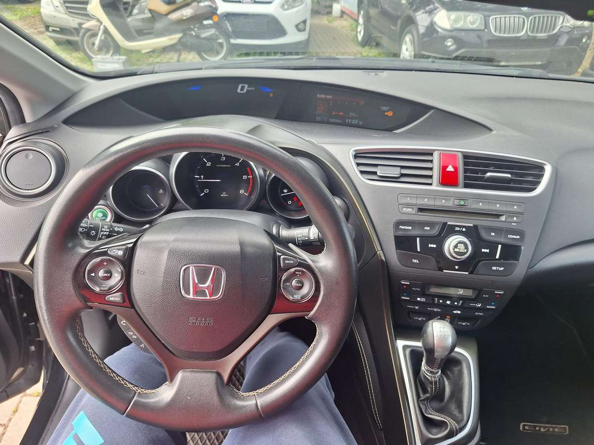 Honda Civic 2014 — photo 22