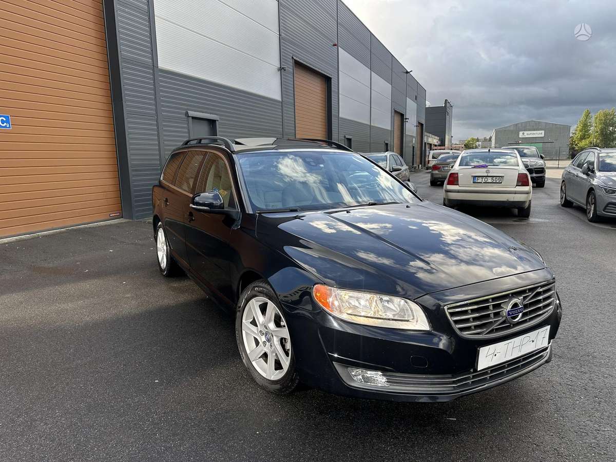 Volvo V70 2014 — photo 11