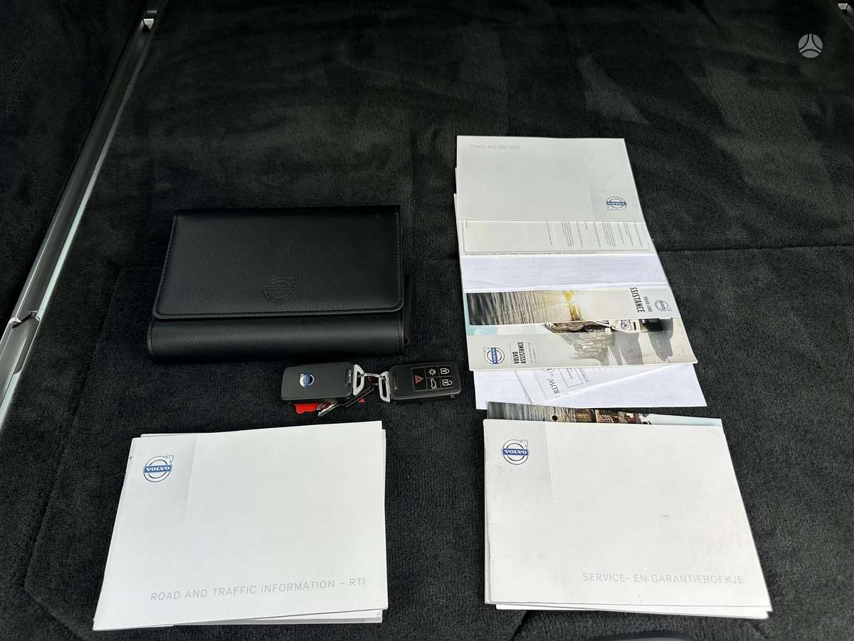 Volvo V70 2014 — photo 19