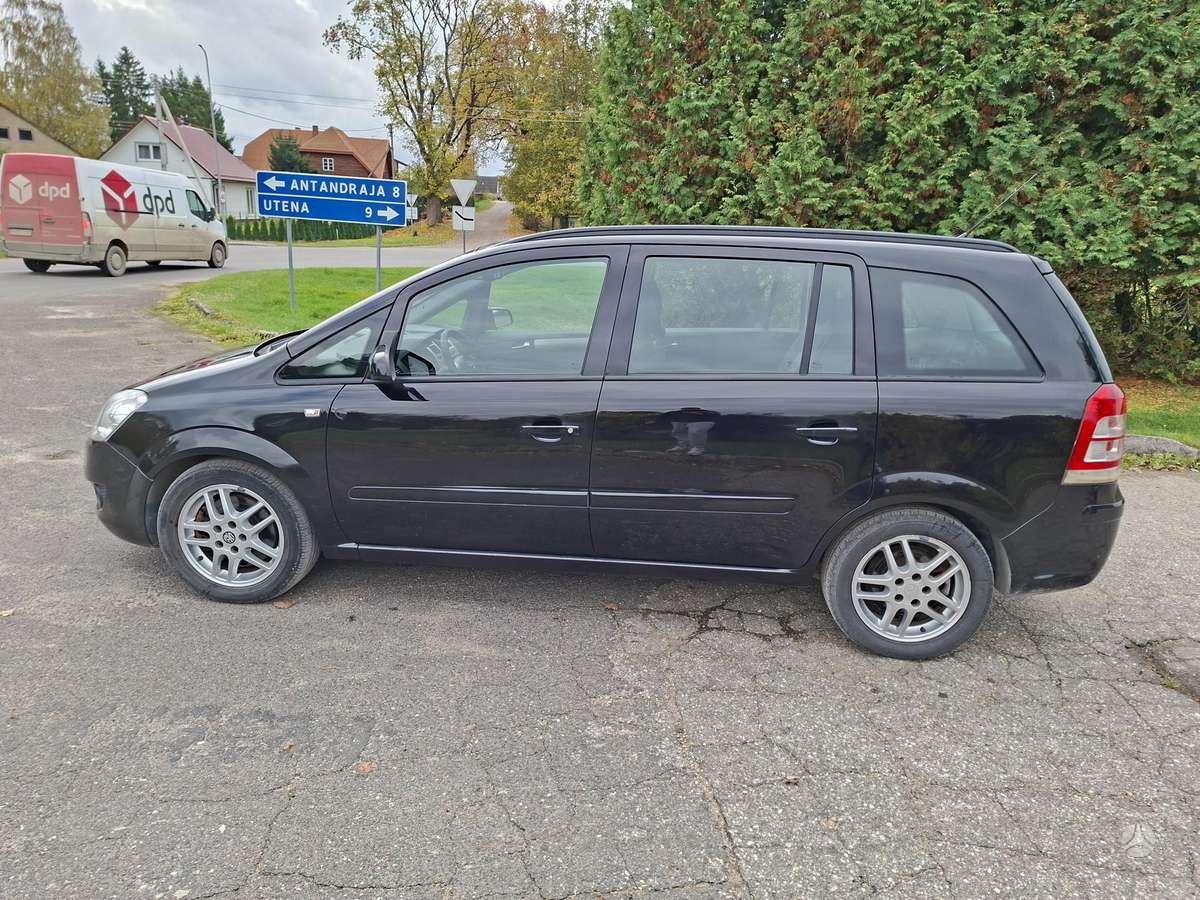 Opel Zafira 2008 — photo 6