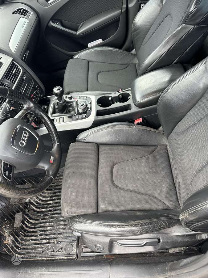 Audi A4 2012 — photo 12