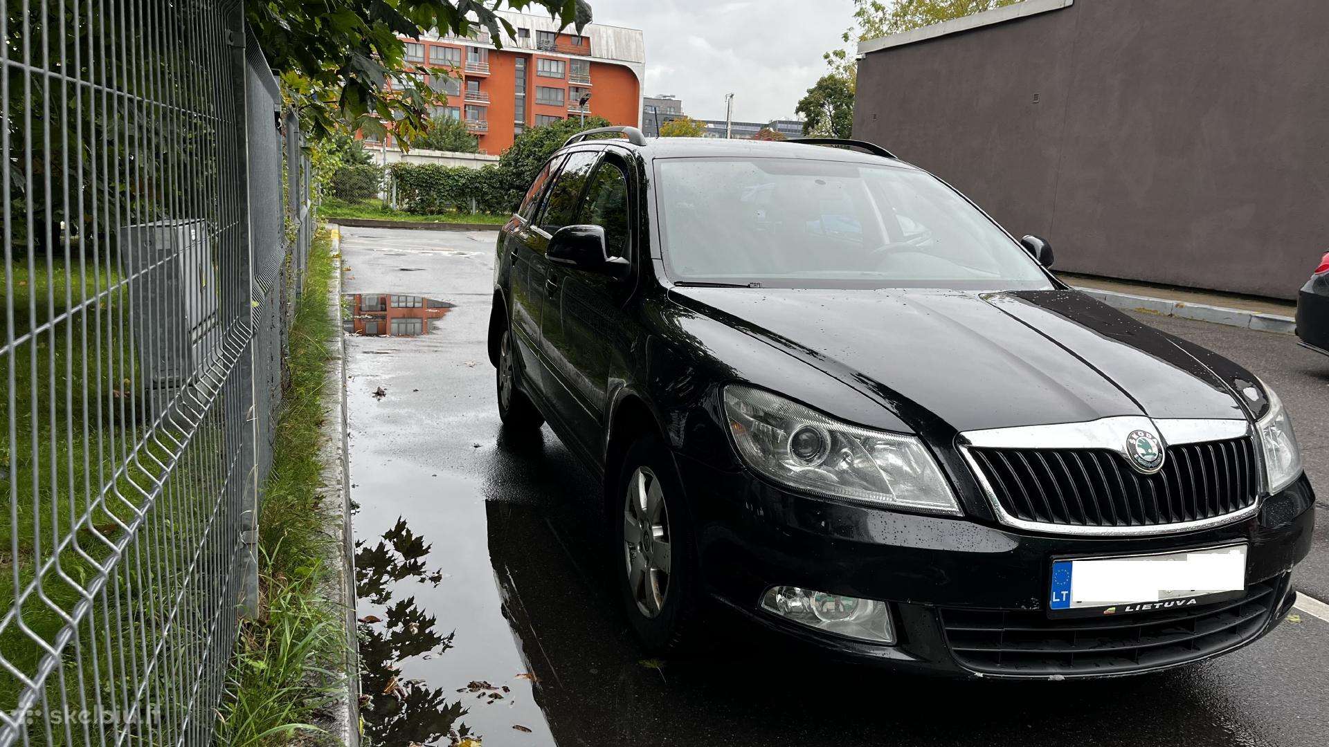 Skoda Octavia 2011 — engine 1400 cm³, 122 HP (90kW)