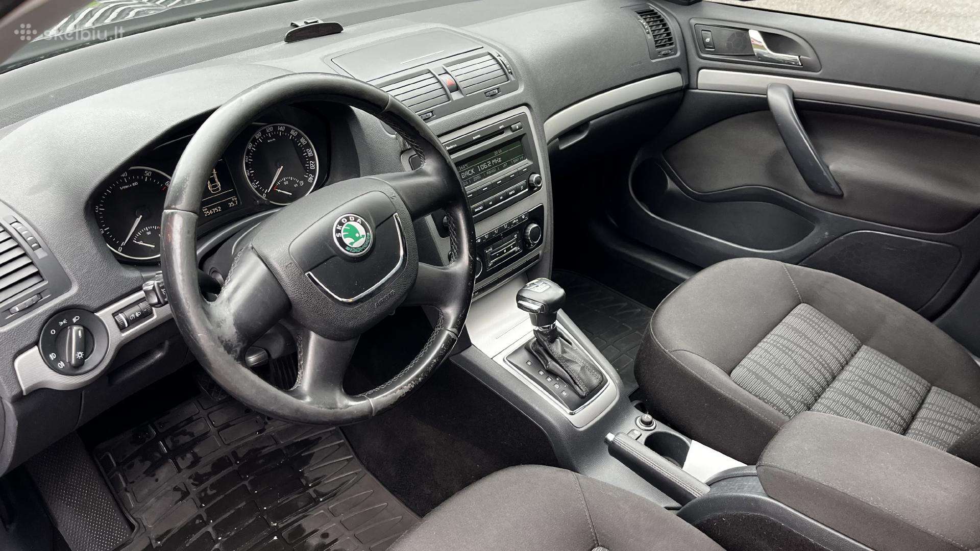 Skoda Octavia 2011 — photo 6