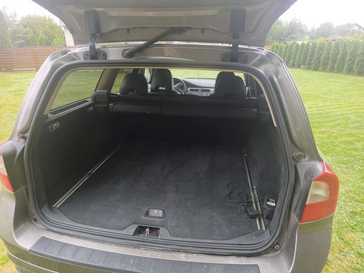 Volvo V70 2007 — photo 8