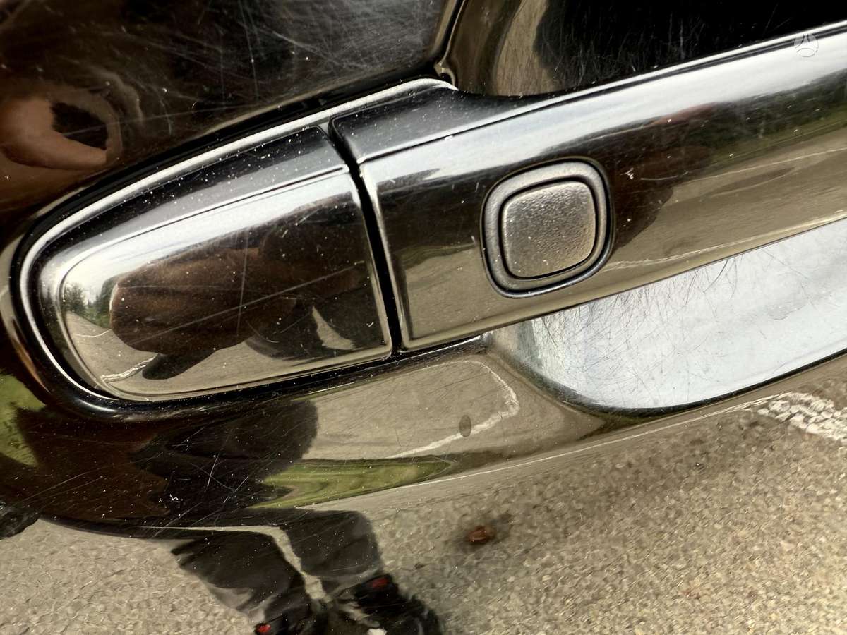 Subaru Outback 2011 — photo 22