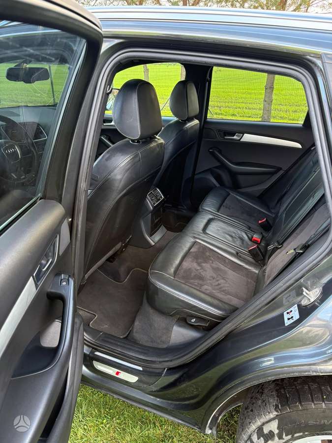 Audi Q5 2010 — photo 13