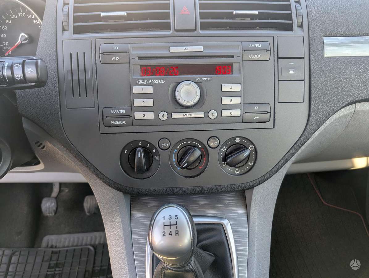 Ford C-MAX 2008 — photo 15