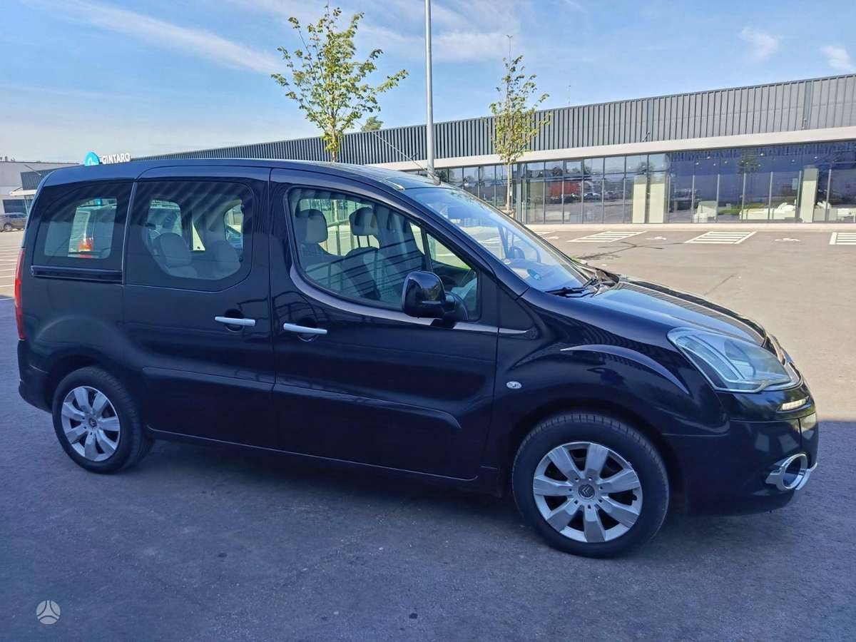 Citroen Berlingo 2014 — вигляд ззаду