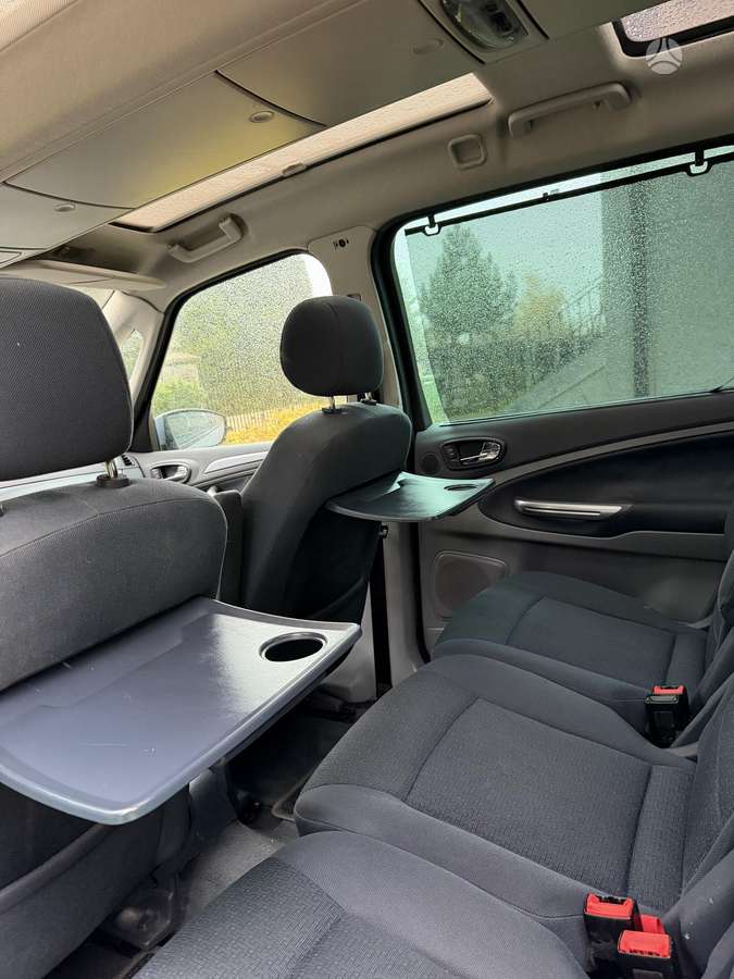 Ford Galaxy 2007 — photo 10
