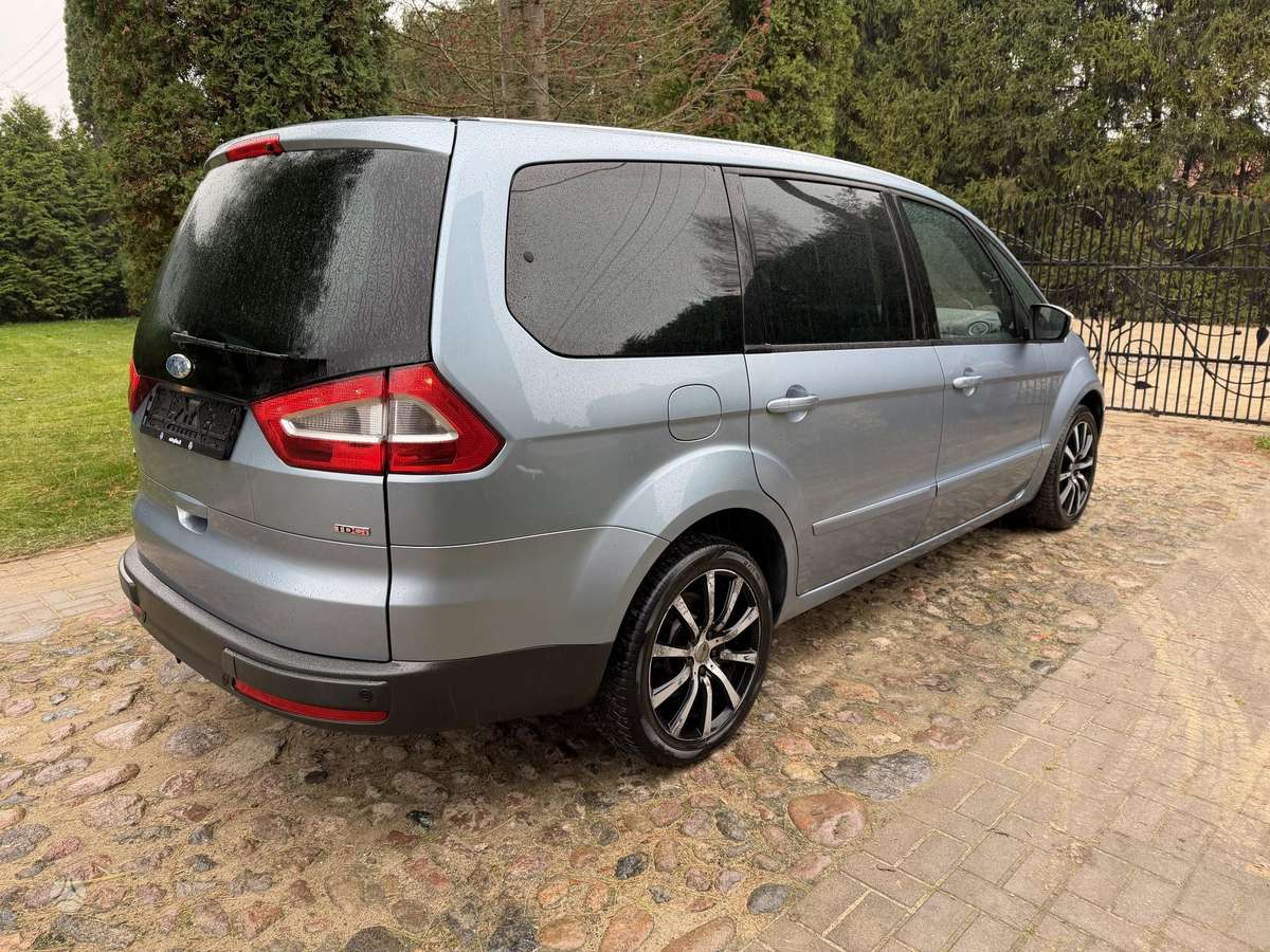 Ford Galaxy 2007 — engine 1997 cm³, 140 HP (103kW)
