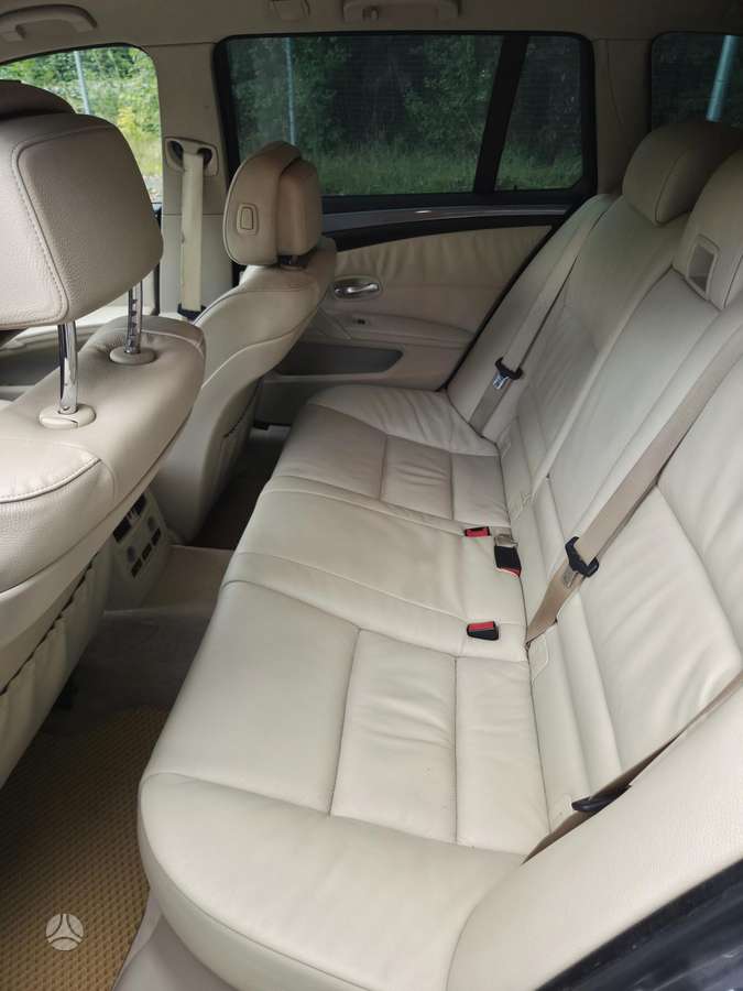 BMW 525 2008 — photo 8