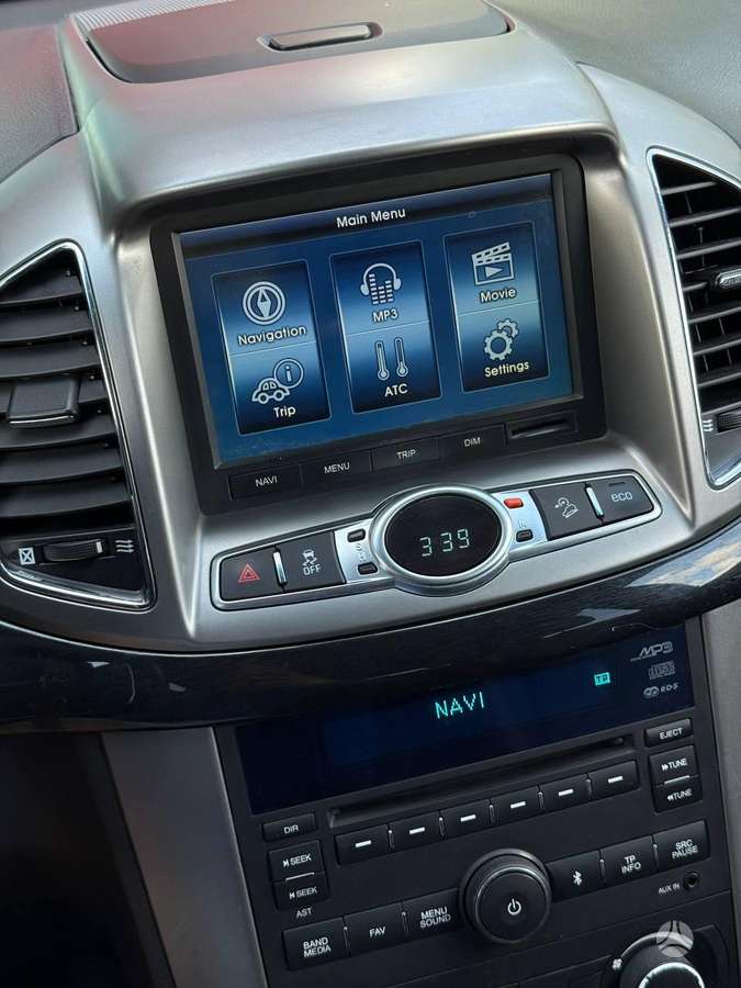 Chevrolet Captiva 2012 — photo 11